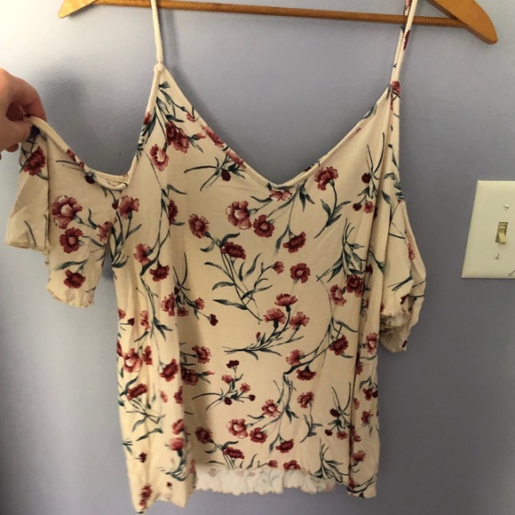 American Eagle Outfitters Tops - 🌈American Eagle floral shirt